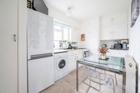 2 bedroom flat for sale, Dunsfold House, Brixton Hill, London, SW2