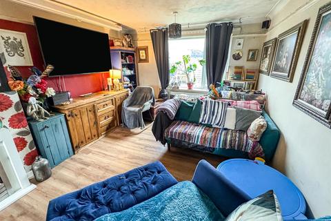 56 Chesil Walk, Corby, NN18 0DN