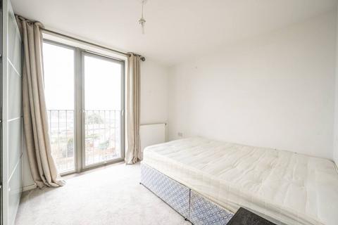 2 bedroom flat for sale, Callisto Court, E16, Royal Docks, London, E16