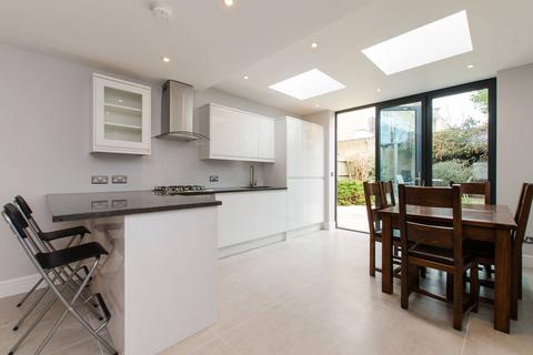 3 bedroom house to rent, Glenburnie Road, Tooting, London, SW17