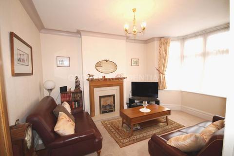 9 Beaconsfield Road, New Malden, KT3 3HY