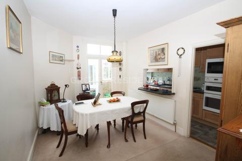 9 Beaconsfield Road, New Malden, KT3 3HY