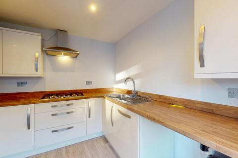 3 bedroom end of terrace house for sale, St. James Terrace, Horsforth, Leeds