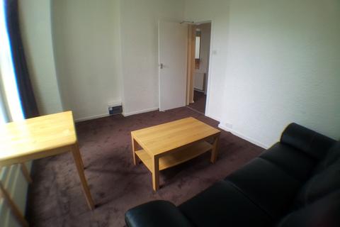 1 bedroom flat to rent, Amherst Road, Manchester M14