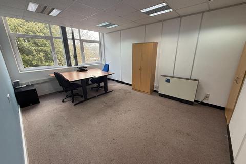 Office to rent, Union Street, Andover, SP10