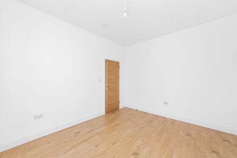 3 bedroom terraced house for sale, Torridon Road, London, SE6