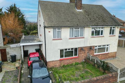 5 Barr Road, Gravesend, DA12 4DU
