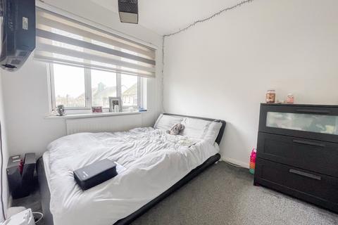 5 Barr Road, Gravesend, DA12 4DU