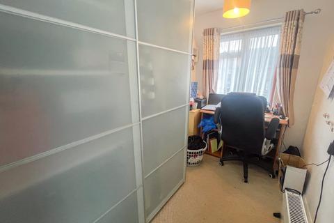 5 Barr Road, Gravesend, DA12 4DU