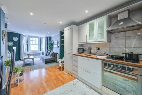 2 bedroom flat for sale, Park West, Edgware Road, London, W2