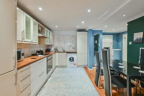 2 bedroom flat for sale, Park West, Edgware Road, London, W2