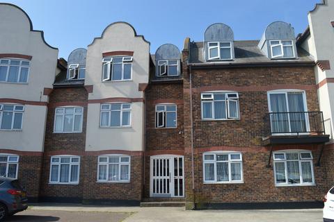 1 bedroom 1st Floor Flat in Canvey Island