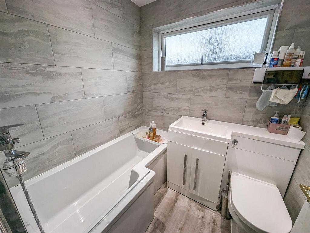 PXL 20250120 102737966.RAW-01.COVER.jpg