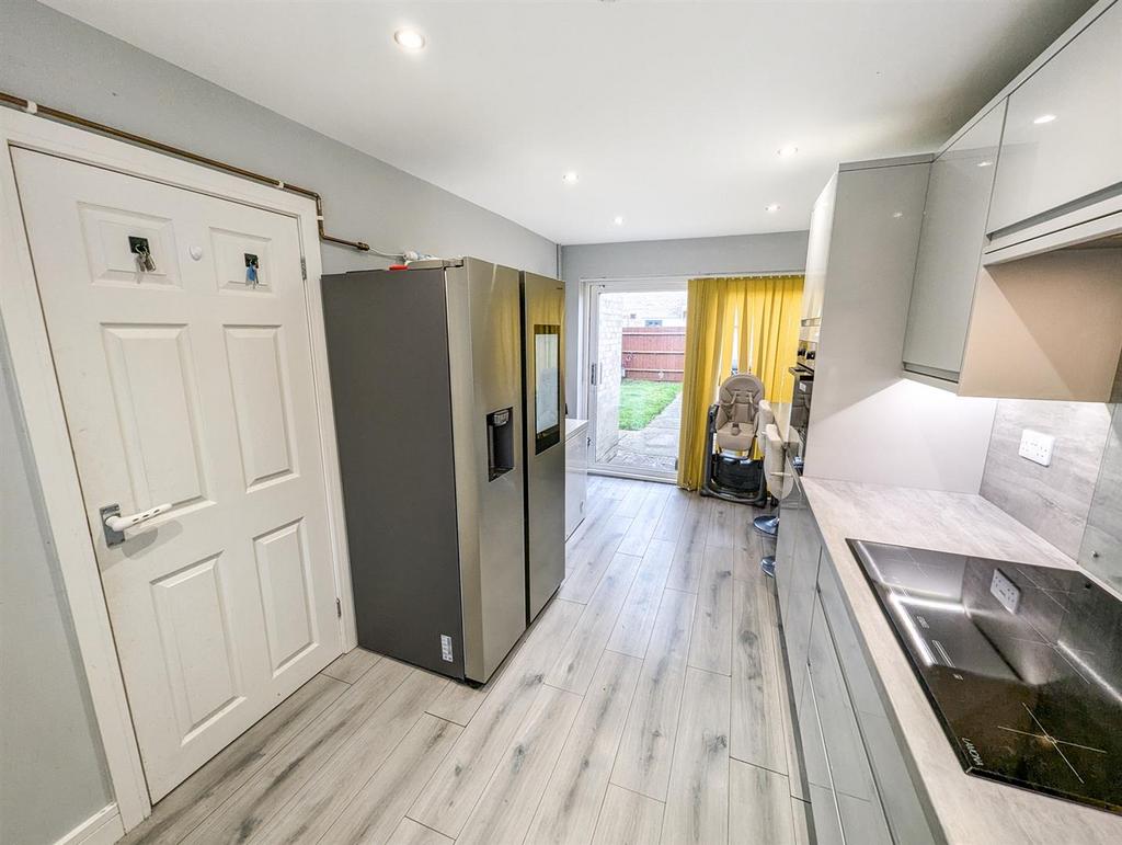 PXL 20250120 104742520.RAW-01.COVER.jpg