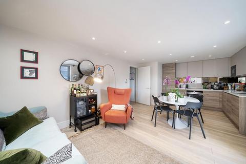 2 bedroom flat for sale, Hermes Street, London