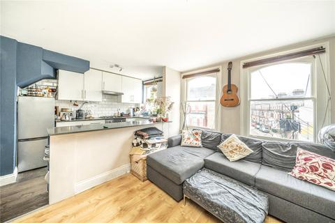 3 bedroom apartment for sale, London SW9