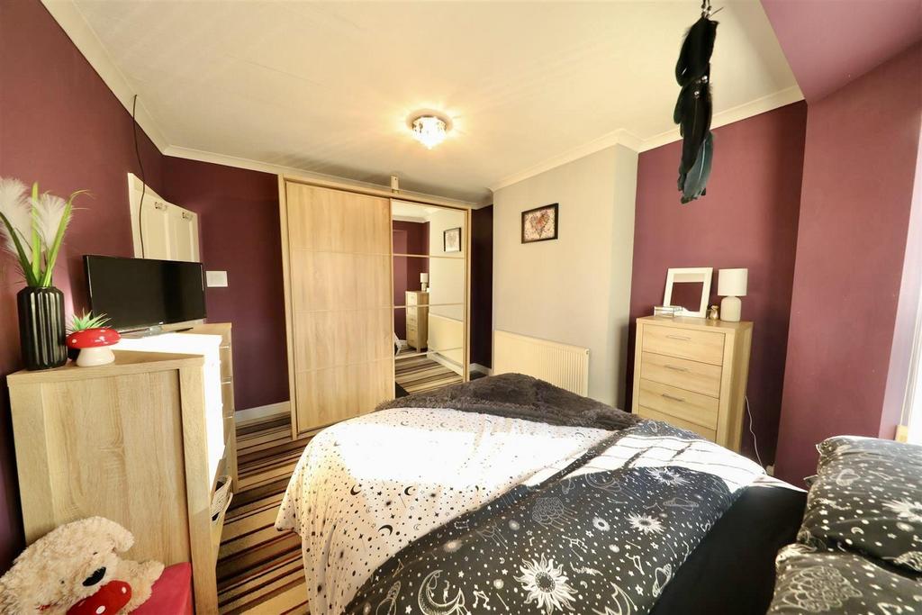 I7a Iz Q9g Bk CUNwu U3 Ks STQ.jpg