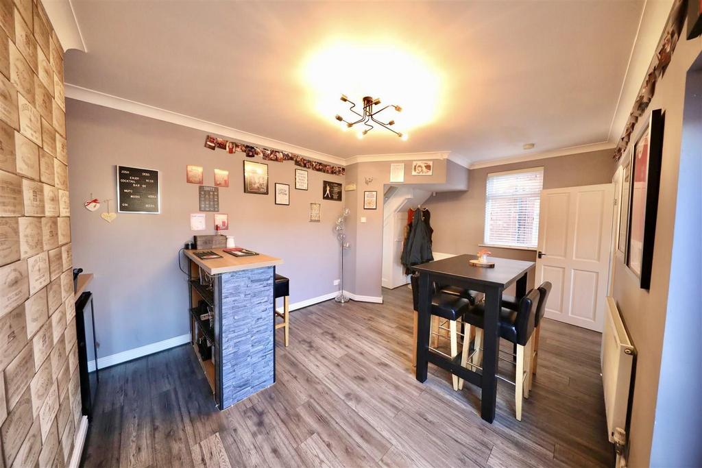 OCa0tbw Wa0qx IZQ3r-2 HYg.jpg