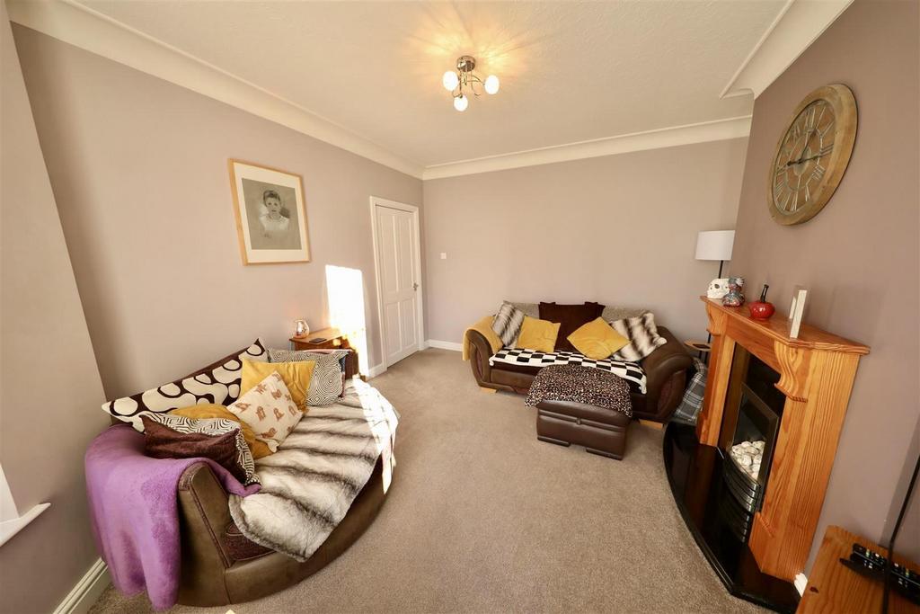 8 ANIYaj Ys0 WS69o A erg5 Q.jpg