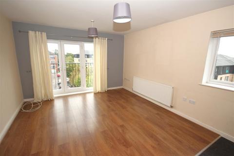 2 bedroom apartment to rent, Tatham Road, Llanishen, Cardiff