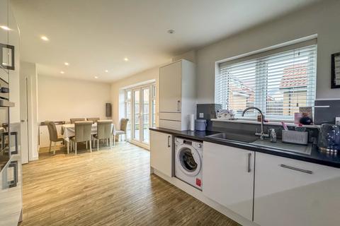 undefined, Charles Crescent, Rochford