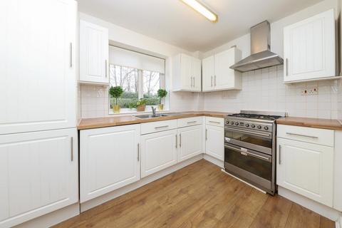 1 bedroom property for sale, Dingles Court, Pinner HA5