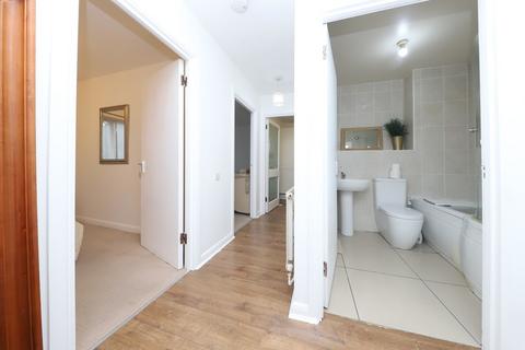 1 bedroom property for sale, Dingles Court, Pinner HA5