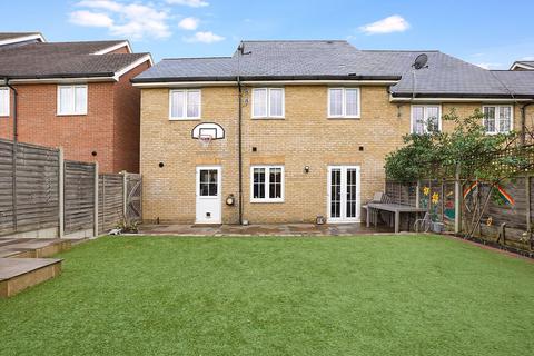 4 bedroom semi-detached house for sale, Oakwood Park, Maidstone ME16