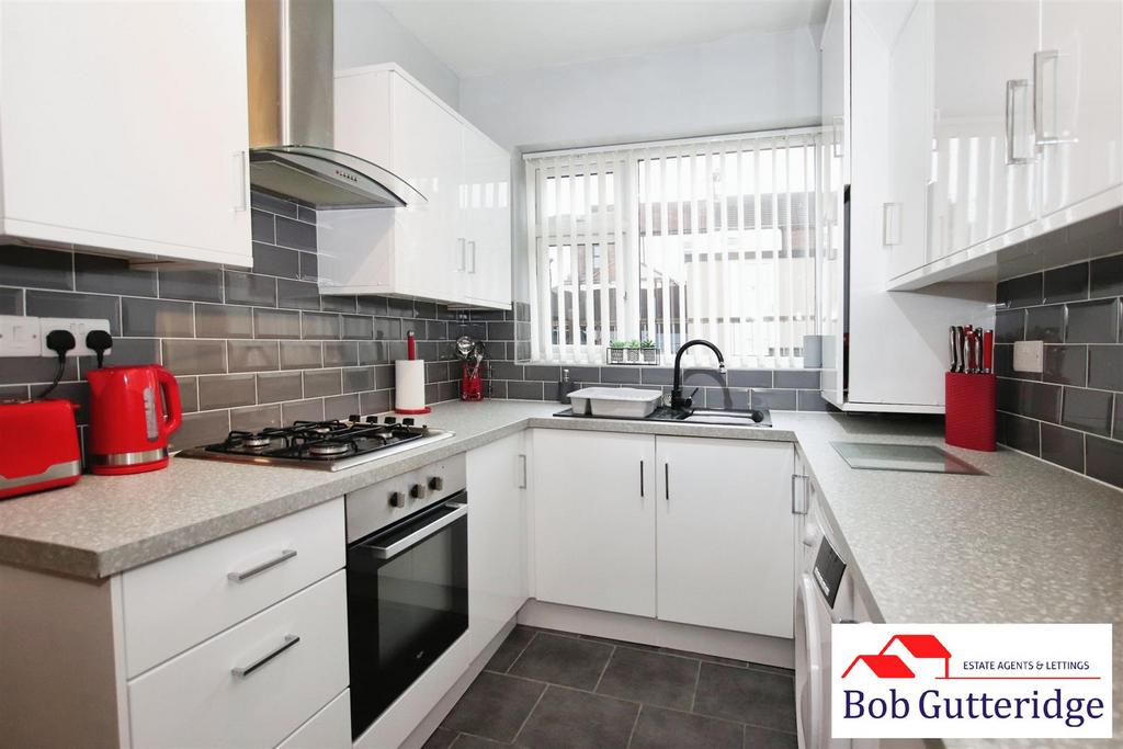 Fitted kitchen