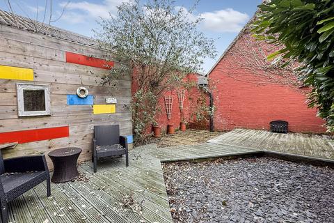 23 - 24 Alfred Street, Westbury, BA13 3DY