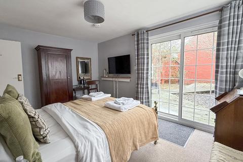 23 - 24 Alfred Street, Westbury, BA13 3DY