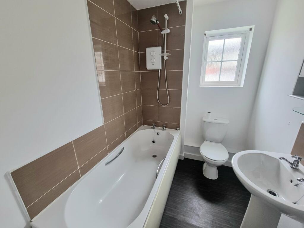 Bathroom.jpeg