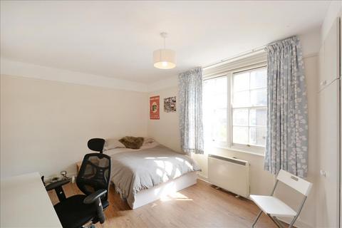 3 bedroom apartment to rent, Queen Alexandra Mansions, Kings Cross, WC1H