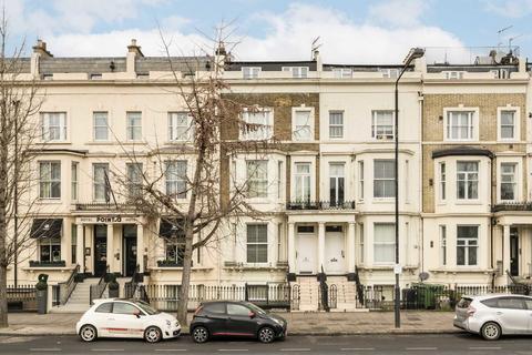 2 bedroom flat to rent, West Cromwell Road, London SW5