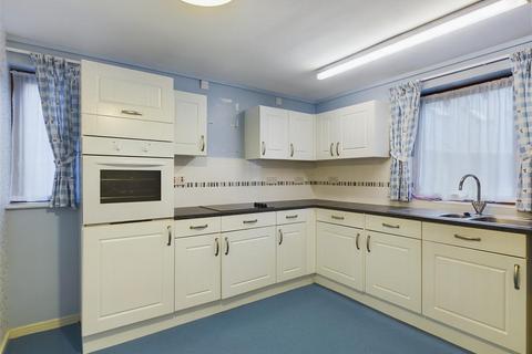 2 bedroom bungalow for sale, 15 Walnut Green, Norton, Malton, YO17 9ER