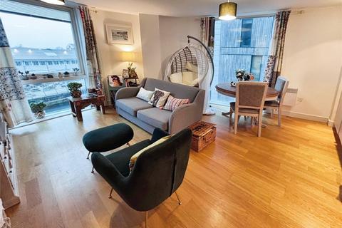 2 bedroom flat for sale, Chatham Quays, Chatham ME4