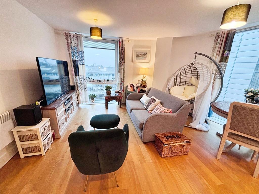 Living/Dining Room
