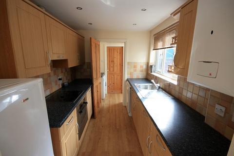 2 bedroom terraced house to rent, Sutherland Street, York YO23