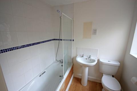 2 bedroom terraced house to rent, Sutherland Street, York YO23