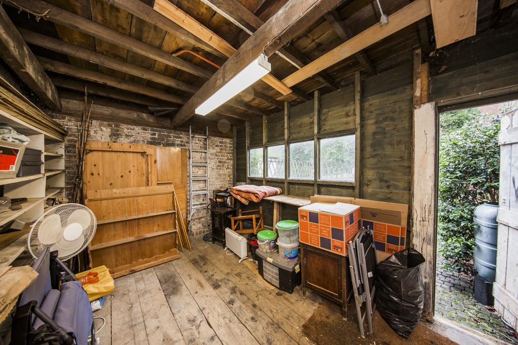 Shed - Outhouse