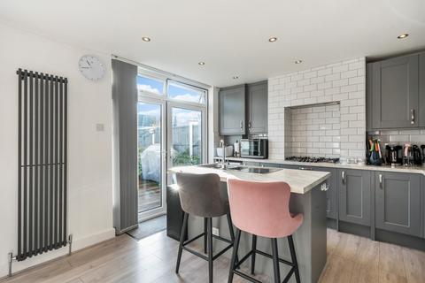 66 Nightingale Road, Carshalton, SM5 2EN