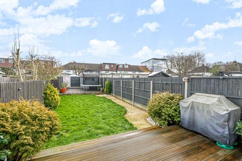 66 Nightingale Road, Carshalton, SM5 2EN