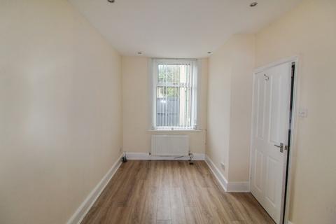 1 bedroom flat to rent, Plessey Road, Blyth, NE24