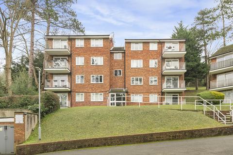 1 bedroom apartment for sale, Whitegates Court Bushes Road, Whyteleafe, CR3