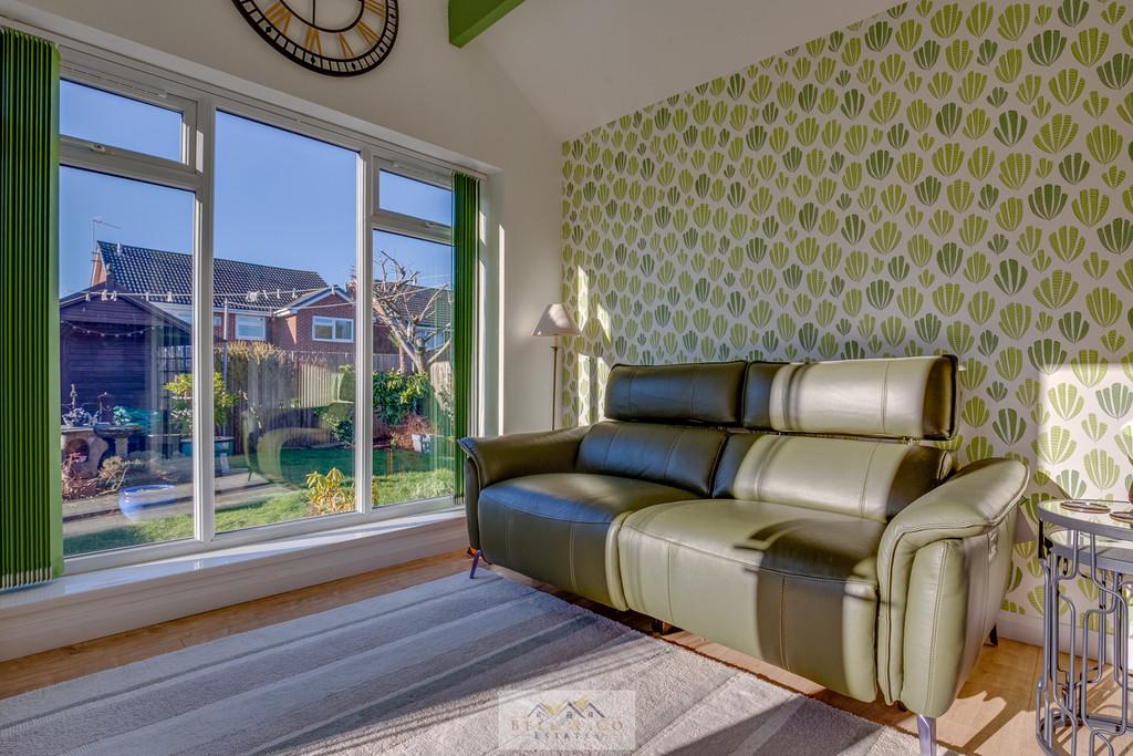 Sun room 1.1
