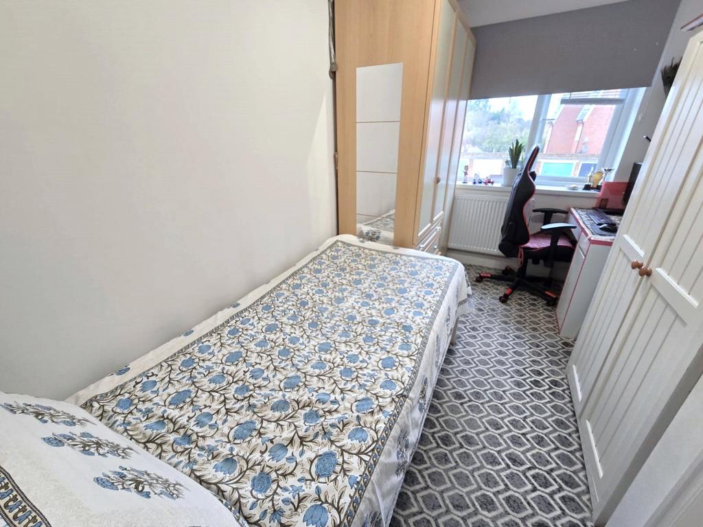 Study/ Bedroom