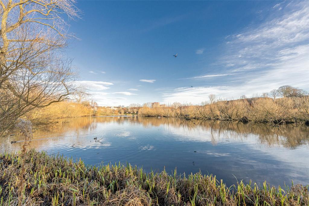 Lochend Park