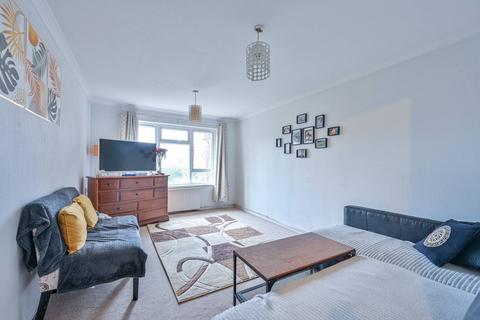 1 bedroom flat for sale, School Close, Guildford, GU1