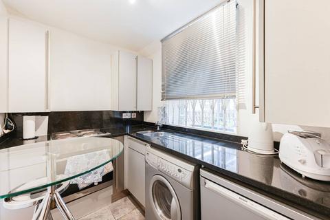 Studio for sale, Gatliff Close, Pimlico, London, SW1W