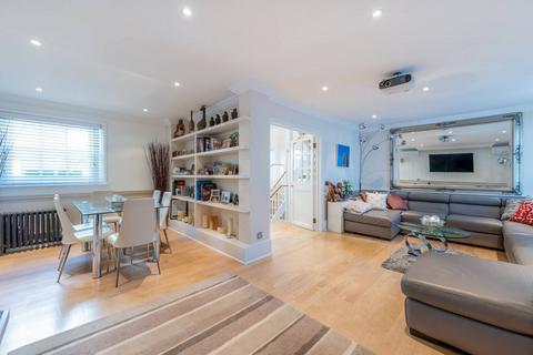 4 bedroom house to rent, Richardsons Mews, Fitzrovia, London, W1T